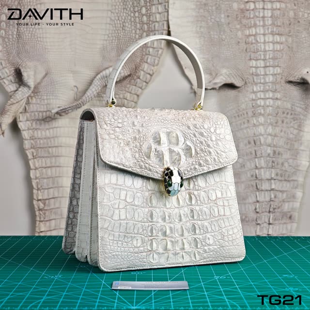DAVITH TG21 Hornback Top-Handle Bag